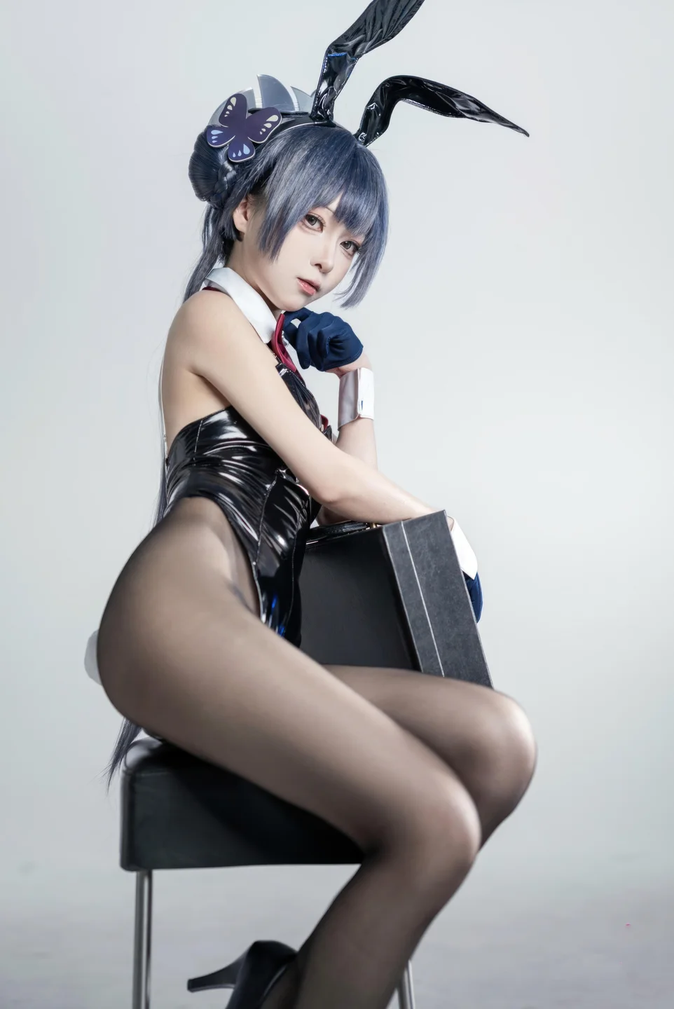 矢量鱼 - No.026 蔚蓝档案·妃咲兔女郎 [28P-294MB] tg@simisebaisi 【丝足阁】016.webp